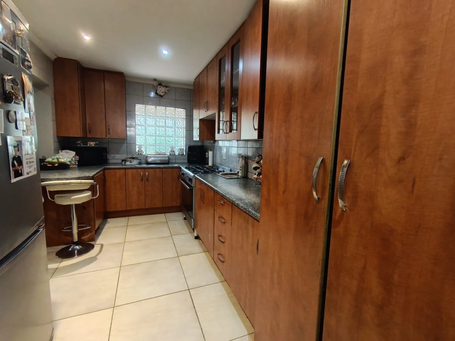 3 Bedroom Property for Sale in Brits North West